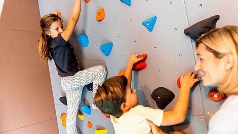 Kletterwand im Bayrischzell